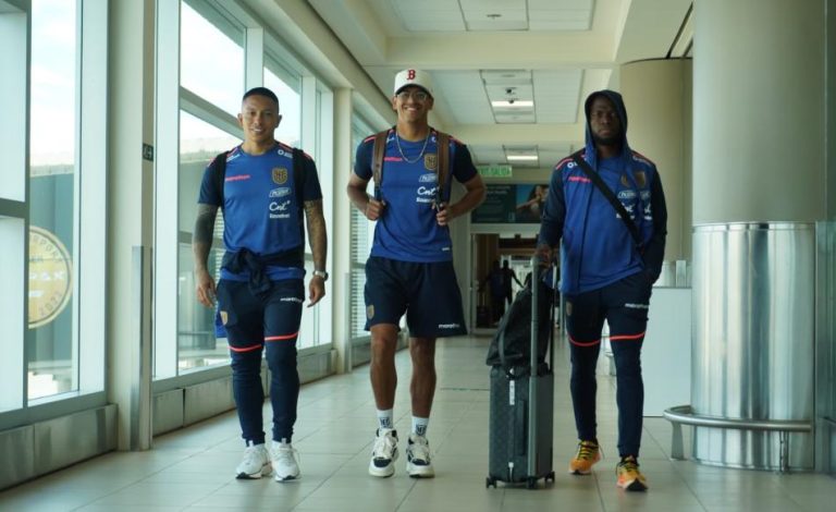 (VIDEO) La TRI arribó a Montevideo para enfrentar a Uruguay