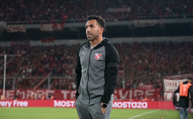 Tevez apuntó contra la dirigencia de Independiente: “Me deben plata”