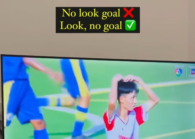 (VIDEO) POR CONFIADO: Celebró antes de tiempo y no se dio cuenta que no fue gol