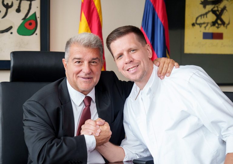 OFICIAL: Szczesny, nuevo portero del Barça, firma por una temporada