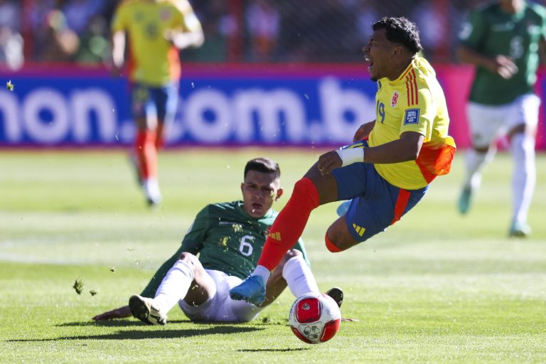 BAJA EN COLOMBIA: Roger Martínez dejó la concentración