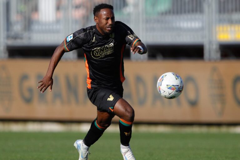 Yeboah tuvo algunos minutos en la derrota del Venezia en el Calcio