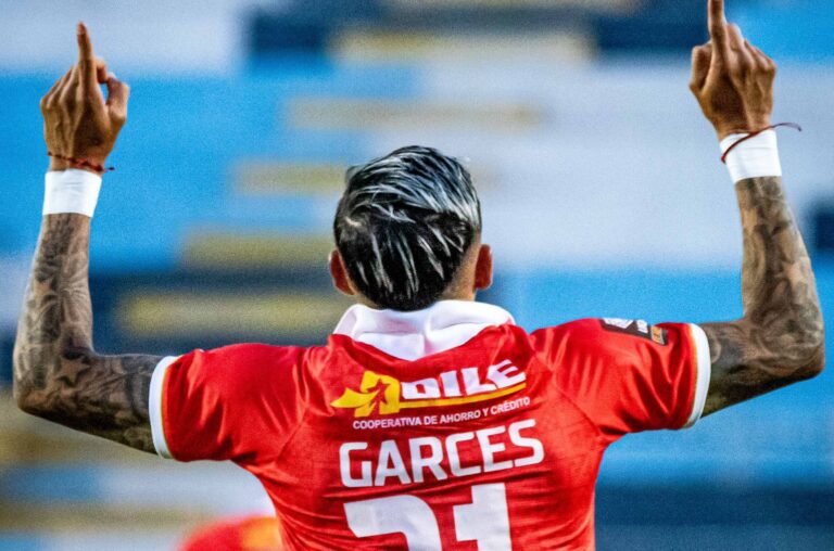 (VIDEO) A FECHA SEGUIDA: Carlos Garcés volvió a anotar con Cienciano