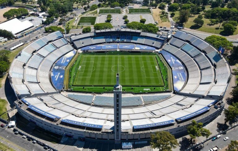 Cambio de escenario: Duelo entre Peñarol y Botafogo se jugará en el Centenario