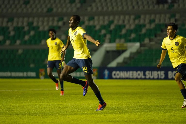 (VIDEO) Con DOBLETE de Juan Riquelme Angulo, La Tri derrotó a Brasil en el Sudamericano sub-15