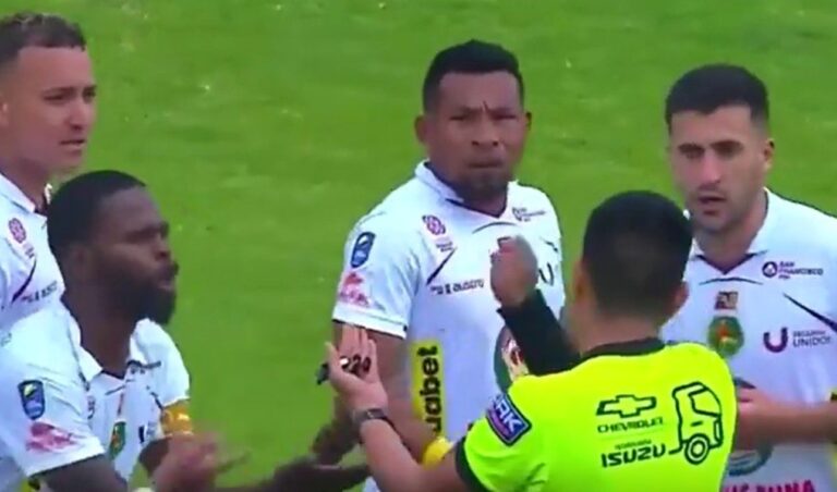Marco Pazos: “Ángel Gracia es un profesional y no puede reaccionar “