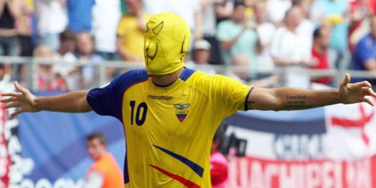 (VIDEO) POR HALLOWEEN: FIFA recordó un gol de La TRI
