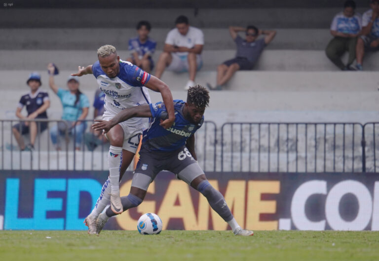 (VIDEO) REACCIONÓ, PERO NO LE ALCANZÓ: Emelec rescató el empate ante Imbabura en el Capwell