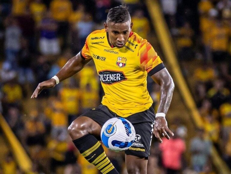 Debe volver a BSC: Mazatlán no comprará el pase de Willian Vargas
