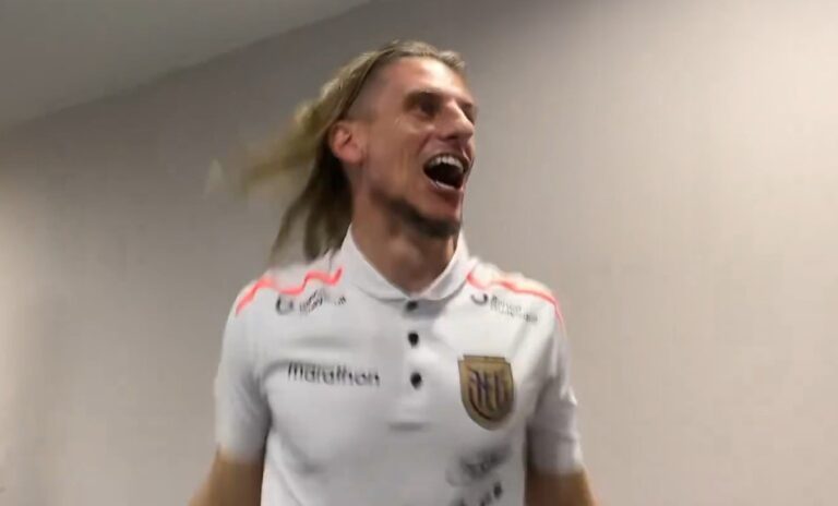 (VIDEO) La euforia de Beccacece y los jugadores en el túnel tras ganar a Colombia