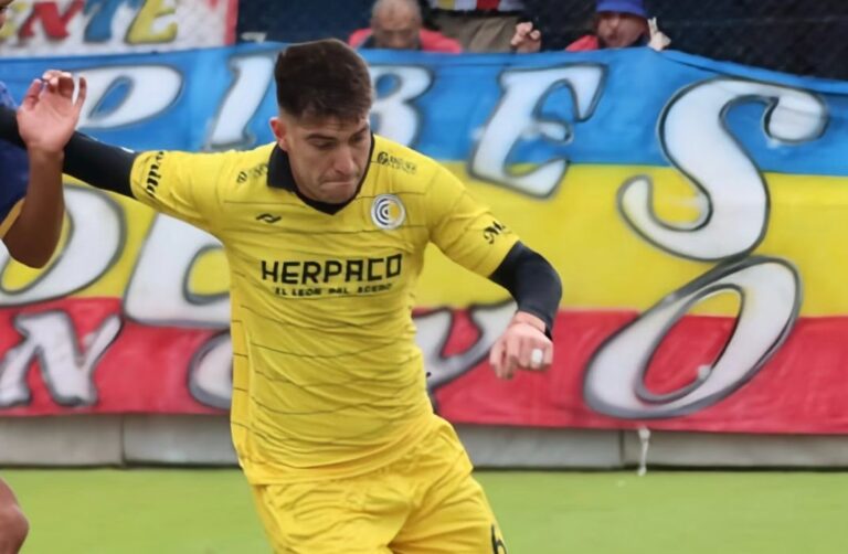 Jugador del fútbol argentino fue despedido por disputar la ‘Copa Potrero’