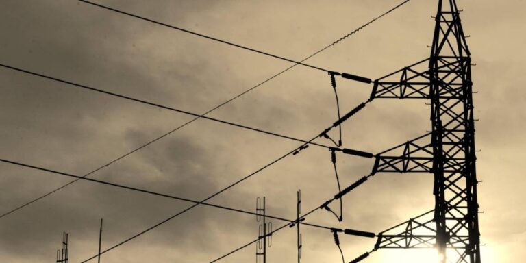 OFICIAL: Ecuador y Colombia llegan a un acuerdo para venta de energía