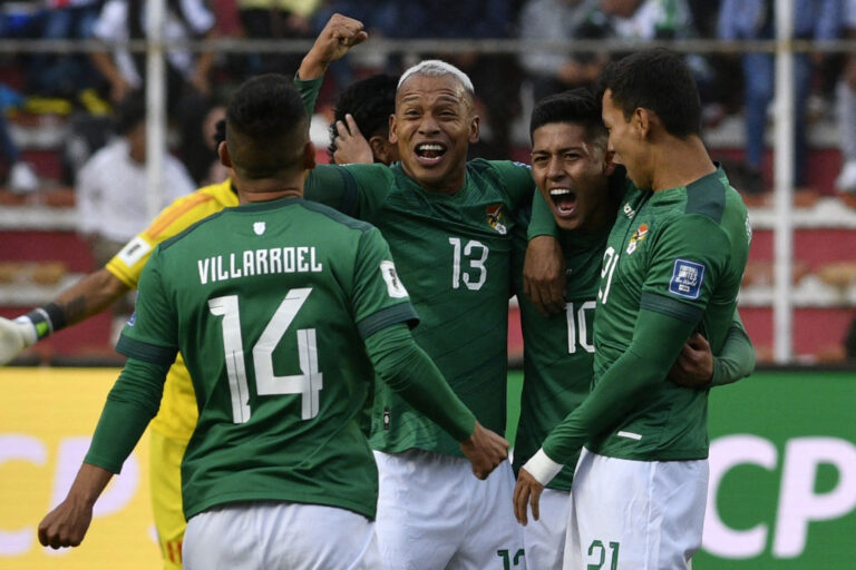 El posible 11 de Bolivia para enfrentar a La TRI