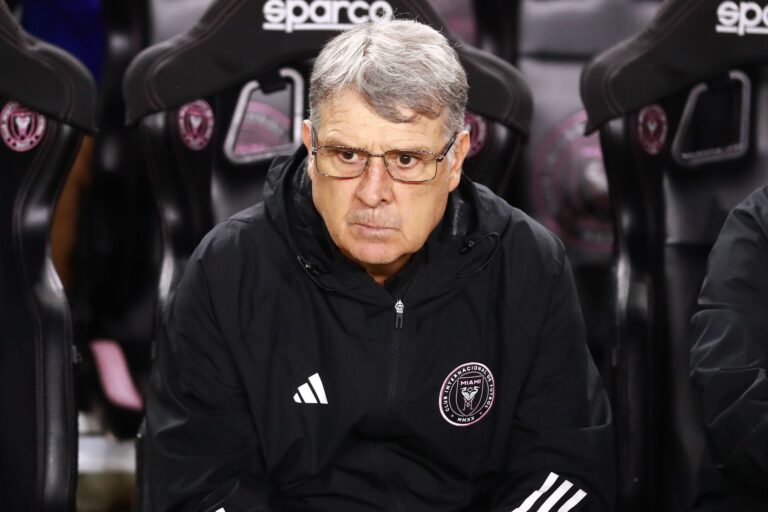 Tata Martino: “Tenemos a jugadores que han pasado situaciones mucho más difíciles que esta”