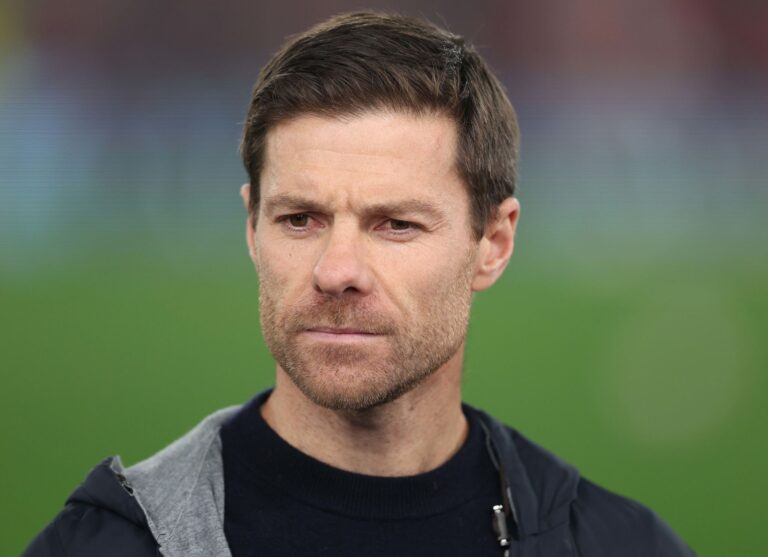 Xabi Alonso decidirá su futuro en marzo