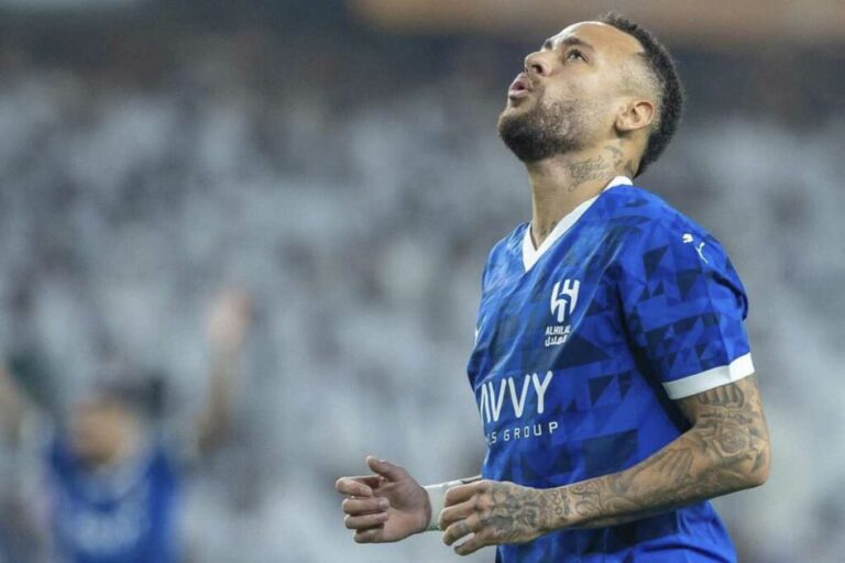 El Al Hilal tendría en mente despedir a Neymar