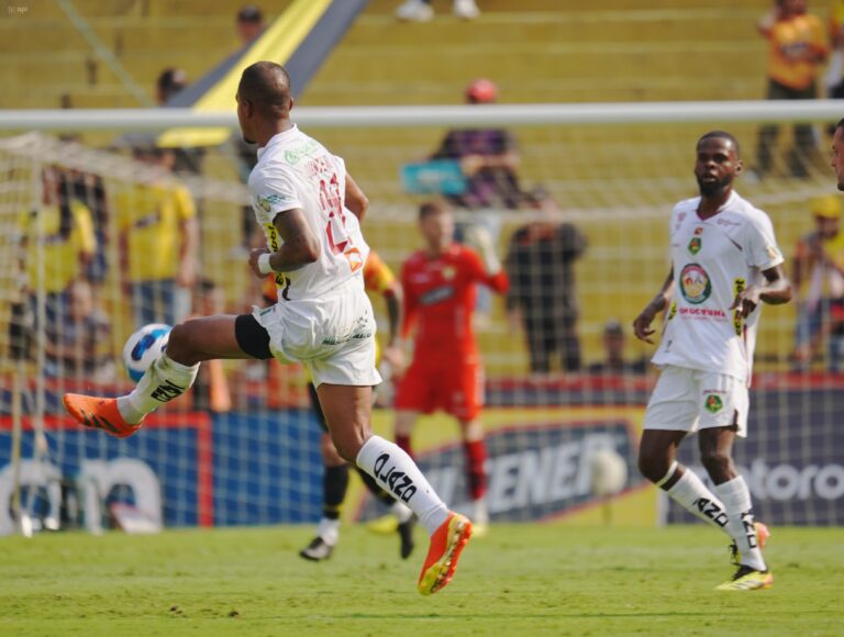 (VIDEO) ¡EMPATÓ ANTE BSC! Mushuc Runa aseguró clasificar a la Sudamericana