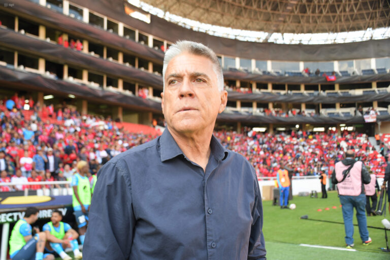 TEMA MARCELO ZULETA: Sigue vinculado a El Nacional; No ha conversado con Emelec