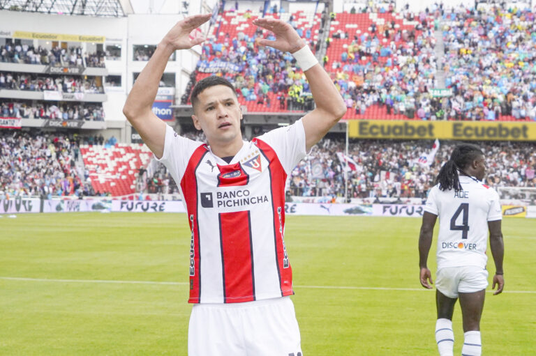 Álex Arce: “Se dio el resultado que queríamos, ahora vamos por el título”