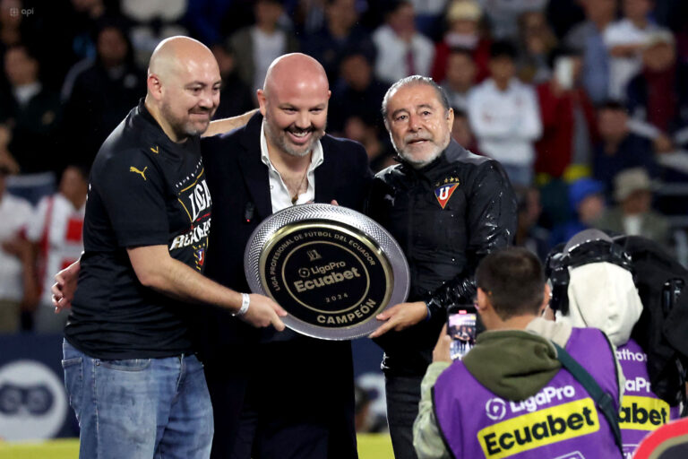 (VIDEO) Isaac Álvarez, presidente de LDU: “Desde ahora vamos a trabajar por el tricampeonato”