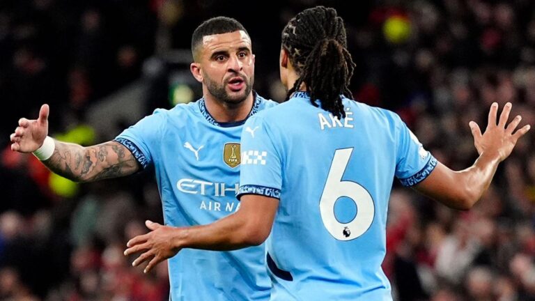 “Juntos superaremos esto”: Walker da la cara por la situación del Manchester City
