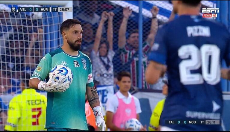 (VIDEO) ¡TREMENDO! Grandísima atajada de Hernán Galíndez ante Vélez