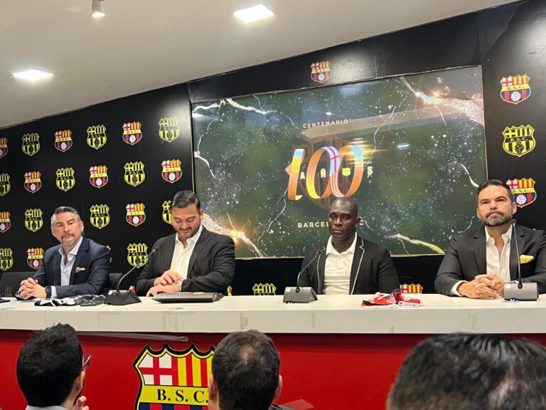 (VIDEO) BSC ratifica a Segundo Castillo como DT del club para el 2025