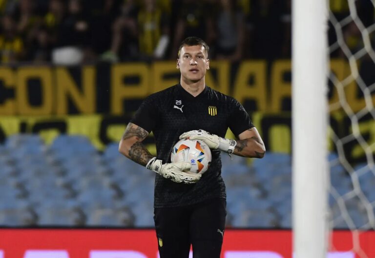 ¿Washington Aguerre puede volver a Peñarol?