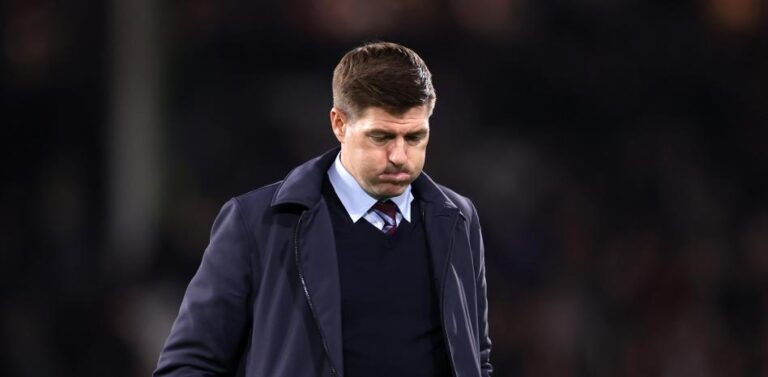 Steven Gerrard abandona Arabia Saudita