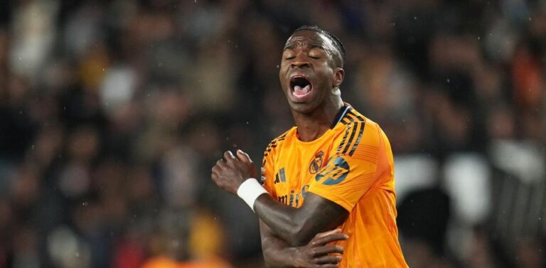 El mensaje de Vinicius Junior en redes tras su expulsión ante el Valencia