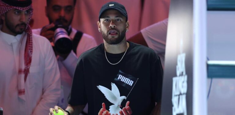 Lío con el contrato de Neymar: “Sus elevadas exigencias son un obstáculo importante”