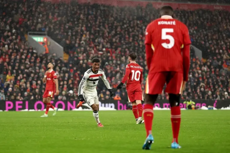 (VIDEO) ¡Partidazo! Liverpool y Manchester United igualaron en Anfield