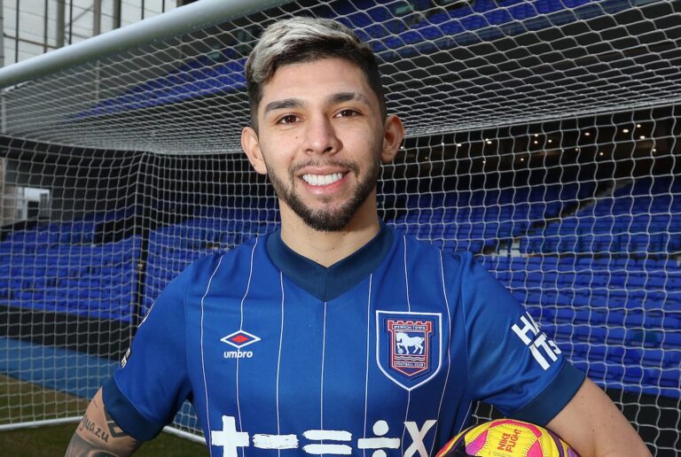 OFICIAL: Julio Enciso es nuevo refuerzo del Ipswich Town