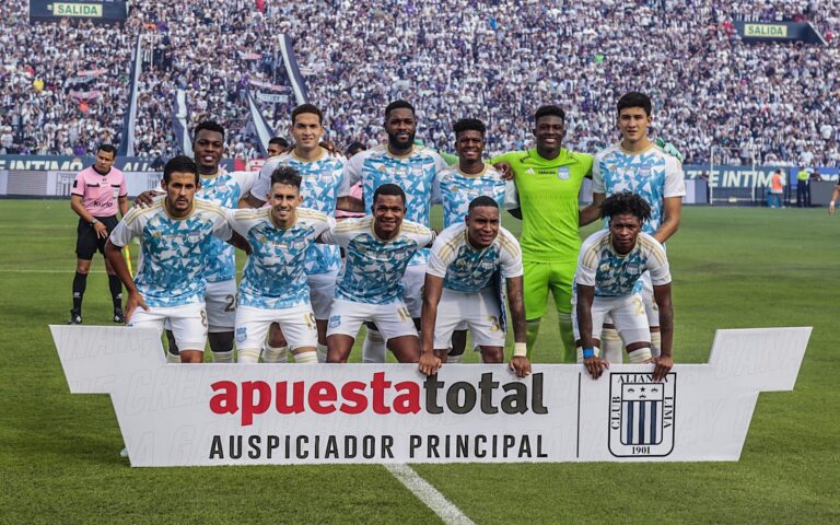 (VIDEO) Fea caída de Emelec en Perú contra Alianza Lima en la Tarde Blanquiazul