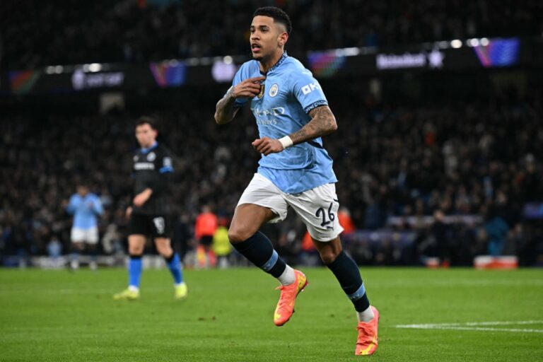 (VIDEO) El City avanza a los playoffs de Champions con remontada y autogol de Joel Ordóñez