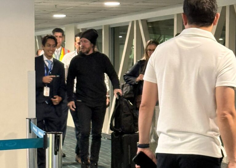 Carles Puyol ya está en Guayaquil para la Noche Amarilla 2025