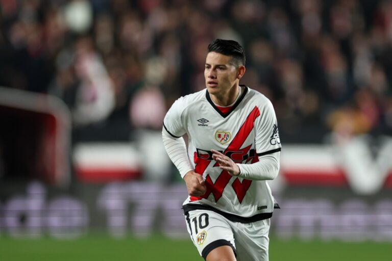 ¿SOCIO DEL KITU? Banfield le hizo oferta a James Rodríguez
