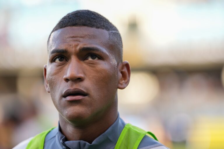 LDU tiene negociaciones avanzadas para fichar a Carlos Gruezo