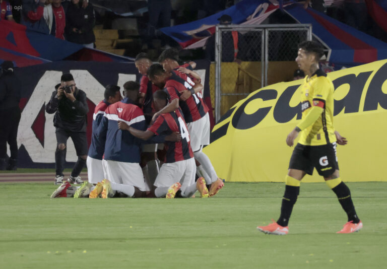 (VIDEO) BSC cayó ante Deportivo Quito en la ‘Noche Amarilla’ Quito