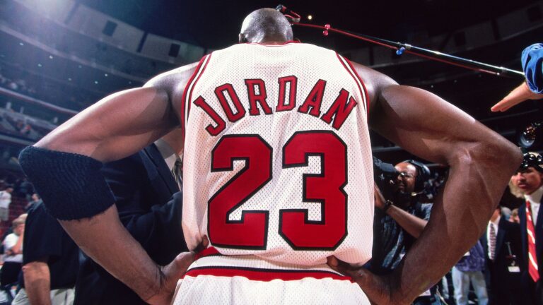 Michael Jordan cumple 62 años: El legado eterno del mejor de todos los tiempos