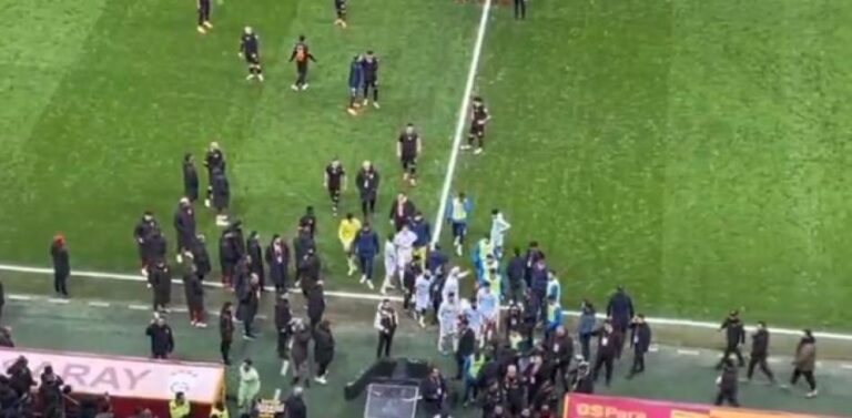 Decisión radical del presidente del club turco que se retiró del partido por una decisión arbitral