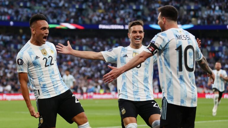 Jugador de Argentina le contestó a CR7 por autoproclamarse el mejor de todos