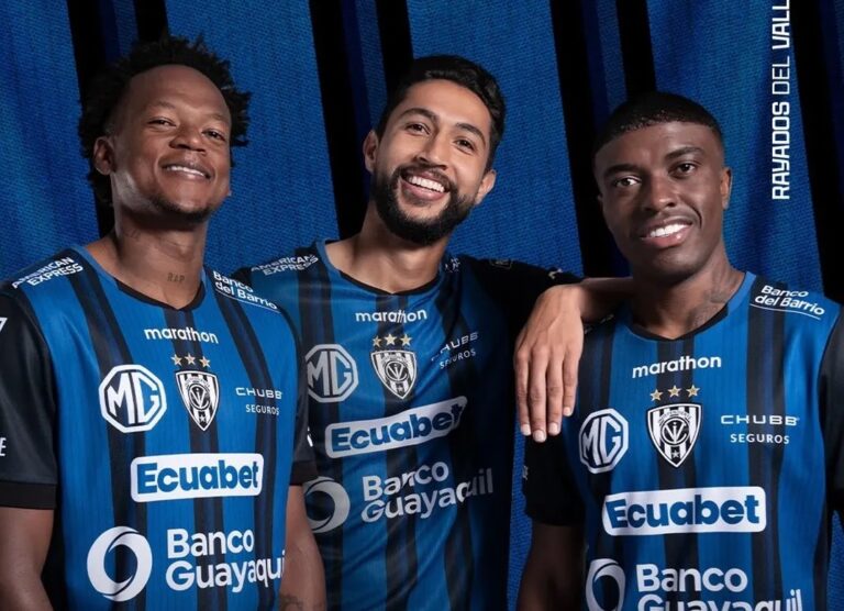 (FOTOS) IDV presentó su nueva camiseta para la temporada 2025