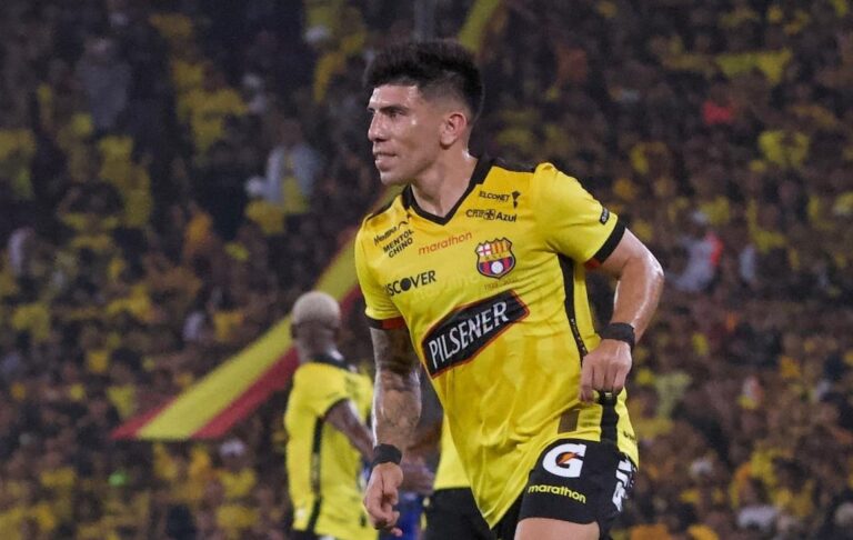 Oyola: “Cuando los rivales vienen a jugar contra BSC dan un plus… Me pasó cuando estaba en Delfín”