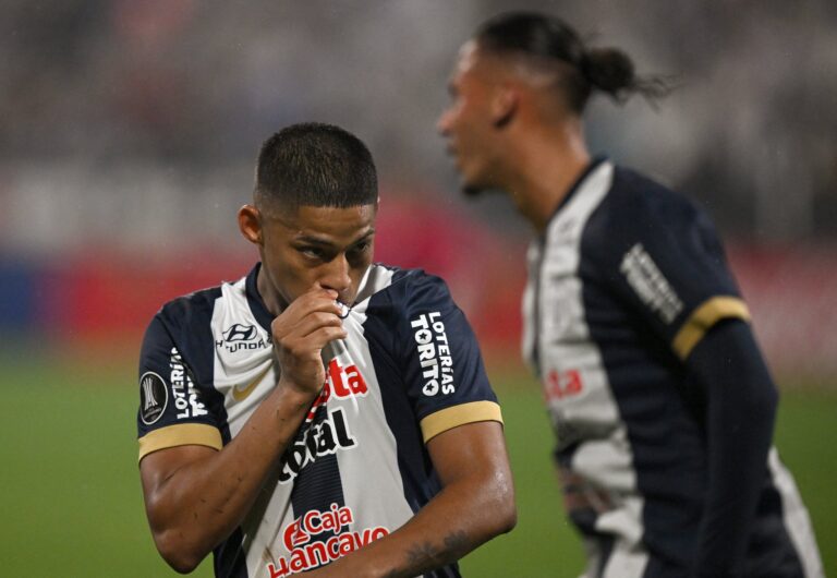 (VIDEO) Alianza Lima venció a Nacional y avanzó en la Libertadores