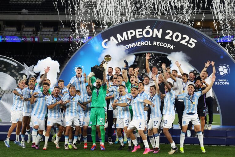 (VIDEO) ¡RACING ES CAMPEÓN DE LA RECOPA SUDAMERICANA!