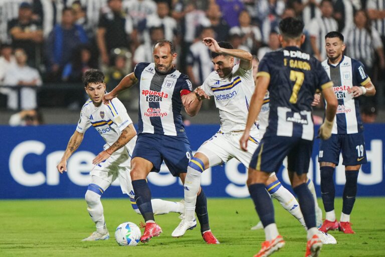 (VIDEO) Boca Juniors cae ante Alianza Lima en la Copa Libertadores