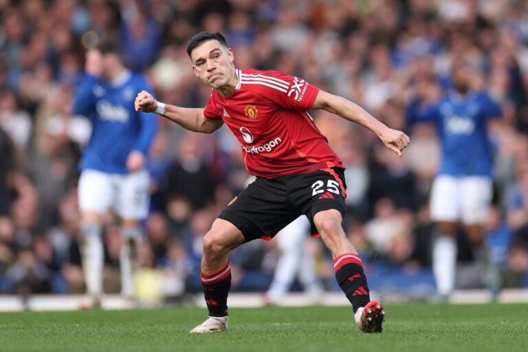 (VIDEO) CON SUFRIMIENTO: Manchester United rescató un empate ante el Everton