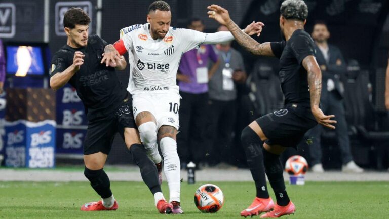 (VIDEO) Corinthians de Depay propina primera derrota a Neymar en su regreso al Santos