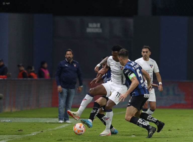 Los grupos de IDV y LDU para la Libertadores 2025
